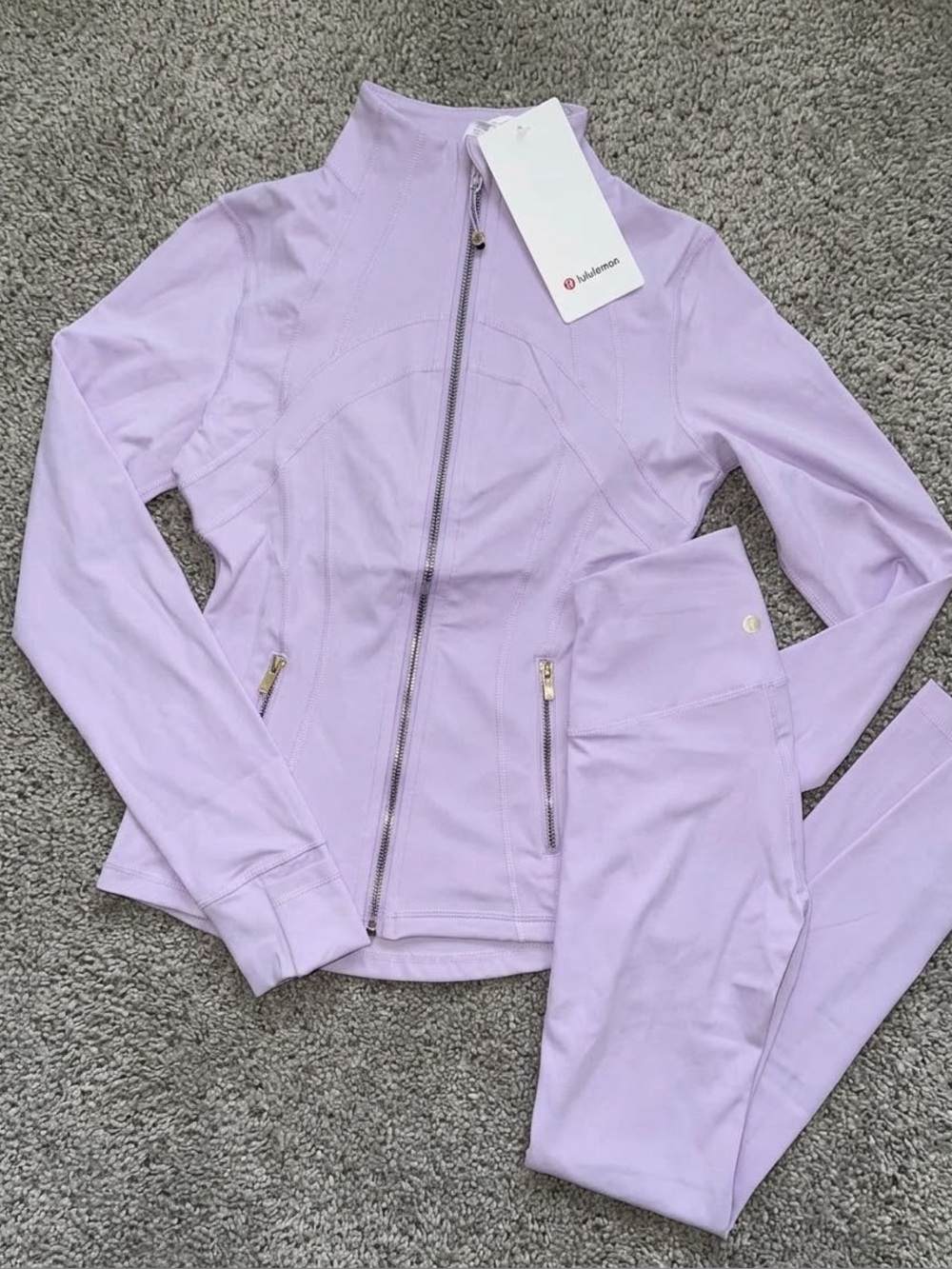 Lululemon purple Define cropped jacket & leggings size 2